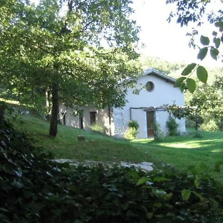 Hébergement de vacances Swimingpool I Ciliegi Spolète